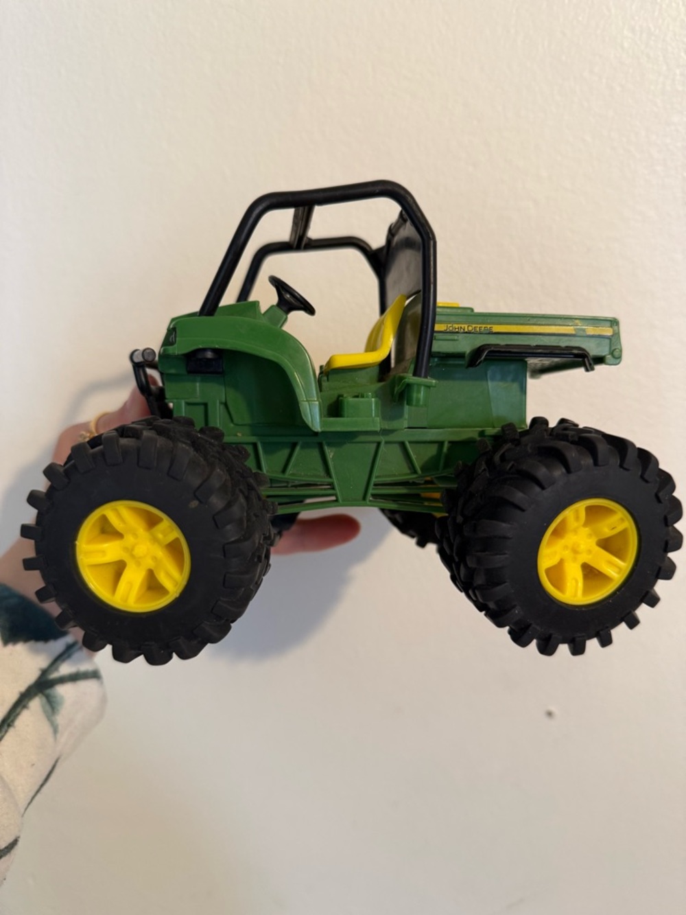 John Deere Green and Yellow Off-Road Toy Gator